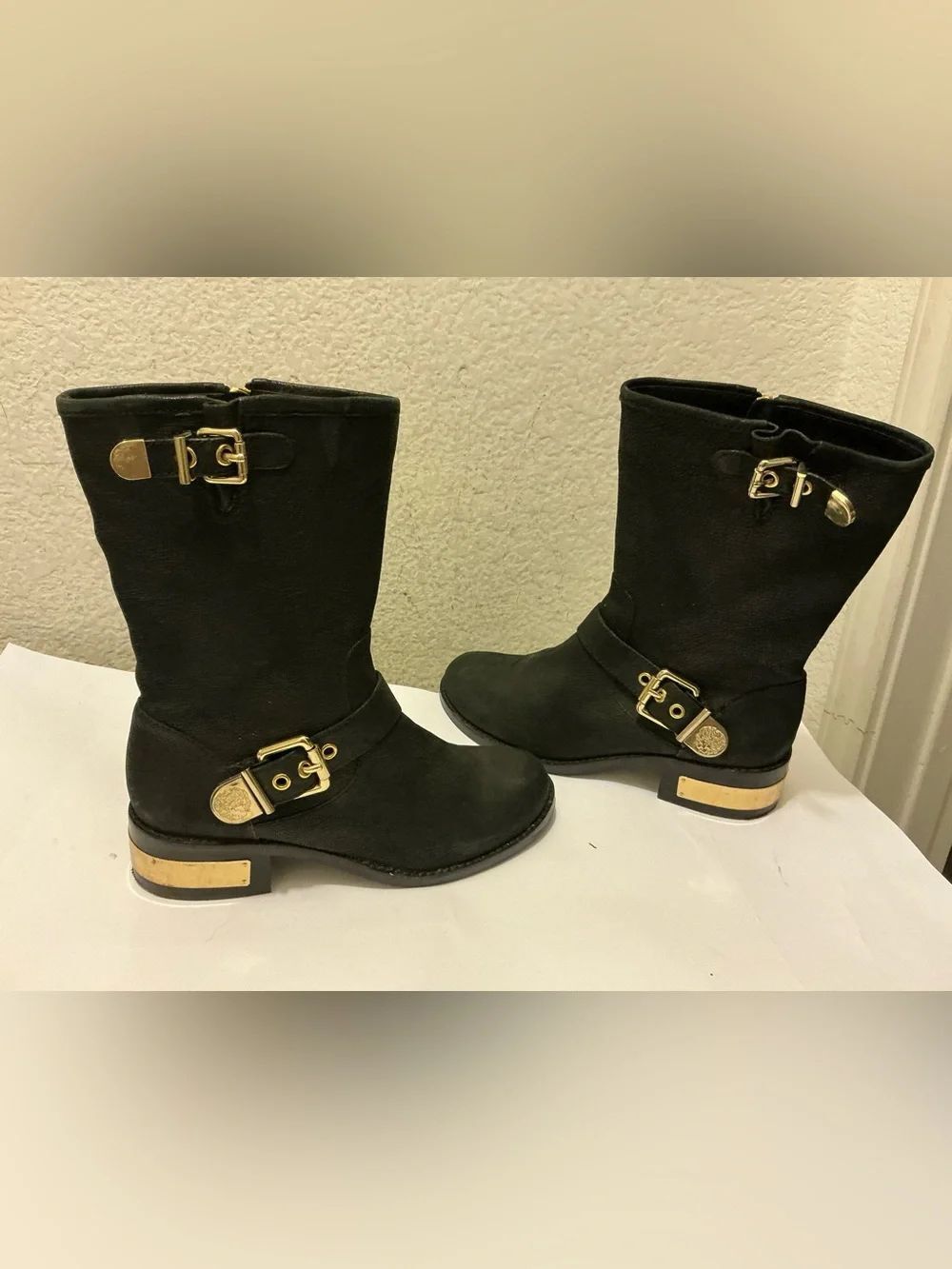 Vince Camuto Black Leather Upper Boots size 8